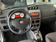FIAT PALIO WEEKEND ADVENTURE LOCKER 1.8 FLEX 2011/2011 JOÃO CARROS MULTIMARCAS GUAPORÉ / Carros no Vale