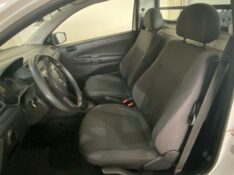 VOLKSWAGEN SAVEIRO 1.6 CS ROBUST 8V 2023/2023 TONHO AUTOMÓVEIS LAJEADO / Carros no Vale