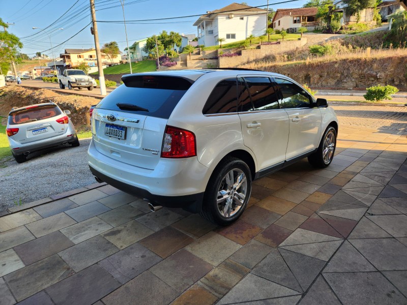 FORD EDGE LIMITED AWD 3.5 V6 2013/2013 TS VEÍCULOS ANTA GORDA / Carros no Vale