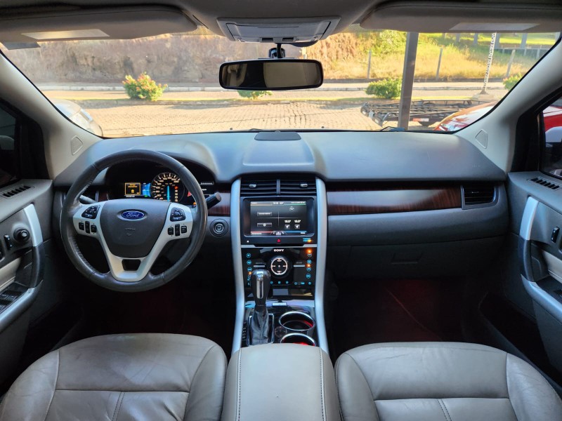 FORD EDGE LIMITED AWD 3.5 V6 2013/2013 TS VEÍCULOS ANTA GORDA / Carros no Vale