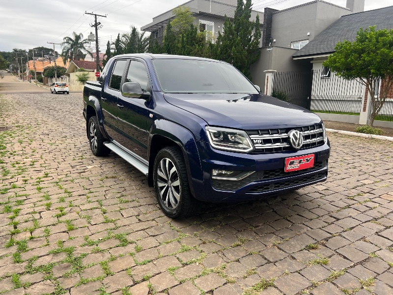 VOLKSWAGEN AMAROK 3.0 EXTREME V6 2022/2022 ELY AUTOMÓVEIS LAJEADO / Carros no Vale