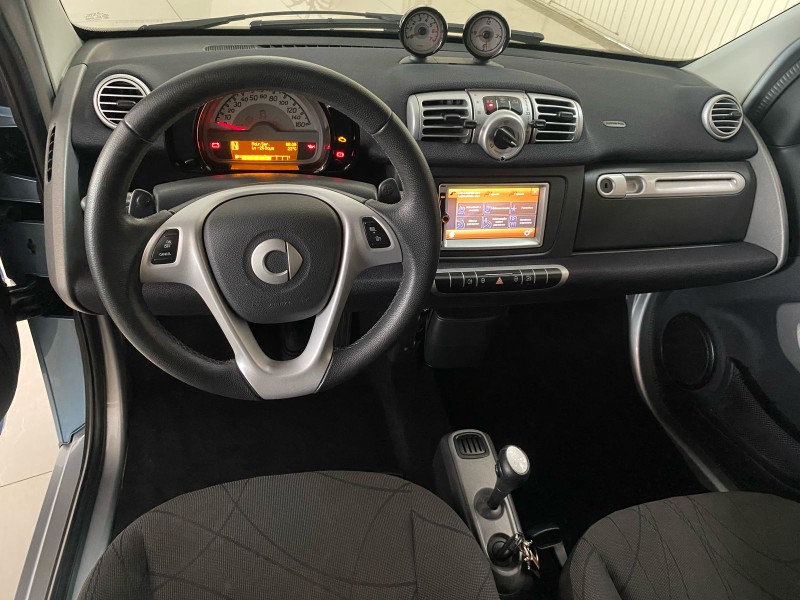 SMART FORTWO COUPE 62 2014/2014 TONHO AUTOMÓVEIS LAJEADO / Carros no Vale