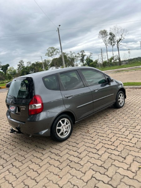 HONDA FIT 1.5 EX 16V FLEX 4P AUTOMÁTICO 2007/2008 NEURI VEÍCULOS LAJEADO / Carros no Vale