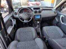 RENAULT DUSTER 1.6 2013/2013 ROSAUTO VEÍCULOS VENÂNCIO AIRES / Carros no Vale