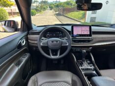 JEEP COMMANDER OVERL TD380 2.0 4X4 DIE AUT. 2022/2022 LS MULTIMARCAS VENÂNCIO AIRES / Carros no Vale