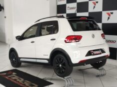 VOLKSWAGEN FOX 1.0 MPI TRACK 12V 2016/2016 TIAGO AUTOMÓVEIS VENÂNCIO AIRES / Carros no Vale
