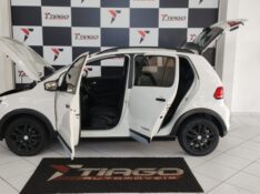 VOLKSWAGEN FOX 1.0 MPI TRACK 12V 2016/2016 TIAGO AUTOMÓVEIS VENÂNCIO AIRES / Carros no Vale