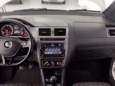 VOLKSWAGEN FOX 1.0 MPI TRACK 12V 2016/2016 TIAGO AUTOMÓVEIS VENÂNCIO AIRES / Carros no Vale