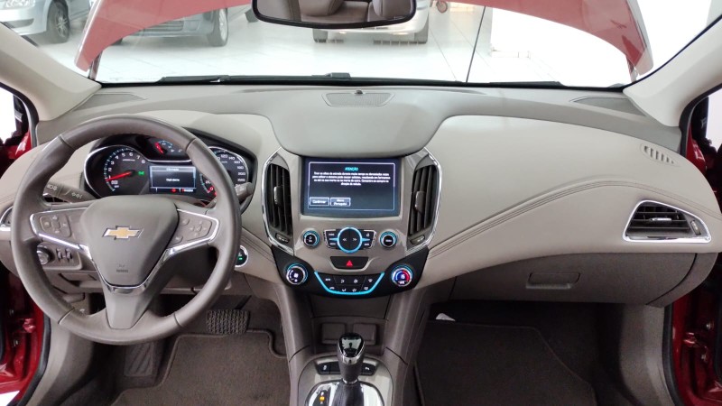 CHEVROLET CRUZE LTZ 1.4 16V TURBO FLEX 4P AUT. 2017/2017 TIAGO AUTOMÓVEIS VENÂNCIO AIRES / Carros no Vale