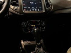 JEEP COMPASS 2.0 16V LONGITUDE 2017/2017 JM AUTOMÓVEIS VENÂNCIO AIRES / Carros no Vale