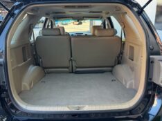 TOYOTA SW4 SRV 4X4 5 LUGARES 3.0 TURBO INTERCOOLER 16V /2015 IDEAL VEÍCULOS LAJEADO / Carros no Vale