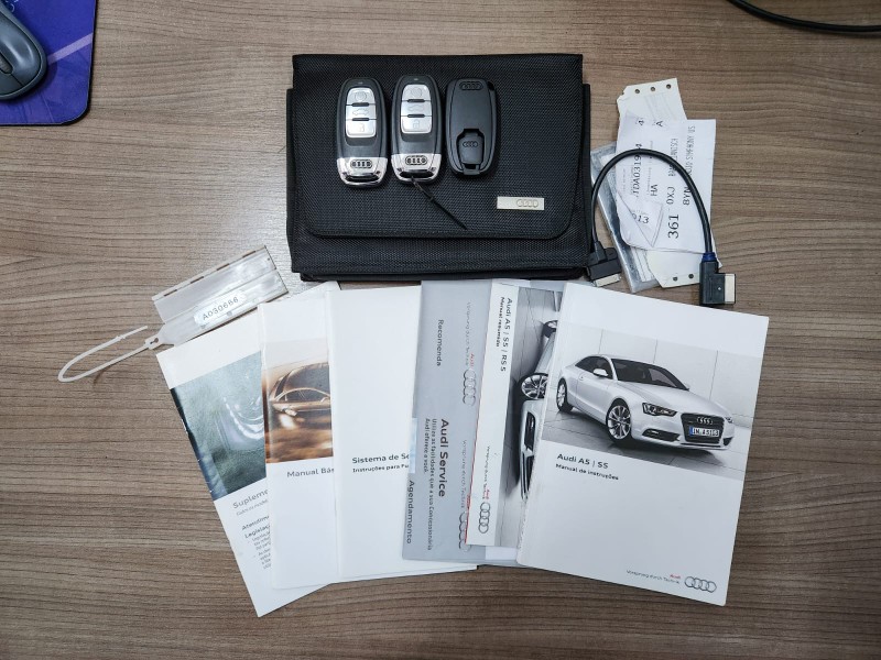 AUDI A5 SPORTBACK AMBITION QUATTRO 2012/2013 TS VEÍCULOS ANTA GORDA / Carros no Vale