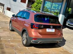 VOLKSWAGEN T-CROSS HIGHLINE 1.4 250 TSI 16V 2019/2020 SÉTIMA VEÍCULOS GUAPORÉ / Carros no Vale
