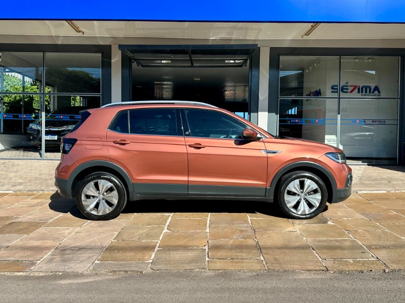 VOLKSWAGEN T-CROSS HIGHLINE 1.4 250 TSI 16V 2019/2020 SÉTIMA VEÍCULOS GUAPORÉ / Carros no Vale