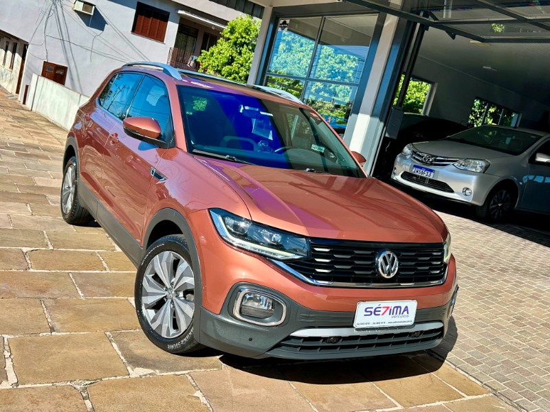 VOLKSWAGEN T-CROSS HIGHLINE 1.4 250 TSI 16V 2019/2020 SÉTIMA VEÍCULOS GUAPORÉ / Carros no Vale