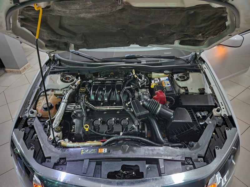 FORD FUSION SEL 3.0 V6 AWD 24V 243CV 2010/2010 TS VEÍCULOS ANTA GORDA / Carros no Vale