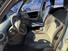 CITROEN XSARA PICASSO 2.0 GLX 16V 2005/2005 COMPLETO VEÍCULOS GUAPORÉ / Carros no Vale