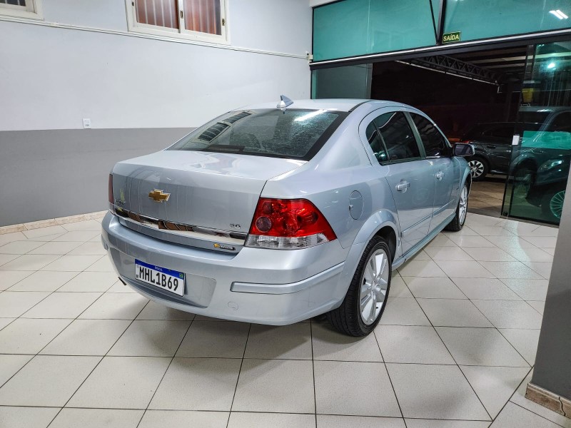 CHEVROLET VECTRA ELITE 2.0 8V 2009/2010 TS VEÍCULOS ANTA GORDA / Carros no Vale