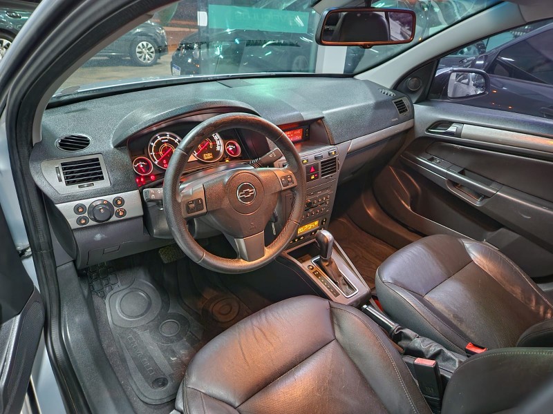 CHEVROLET VECTRA ELITE 2.0 8V 2009/2010 TS VEÍCULOS ANTA GORDA / Carros no Vale