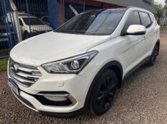 HYUNDAI SANTA FÉ 3.3 V6 /2018 MENEGHINI VEÍCULOS ARROIO DO MEIO / Carros no Vale