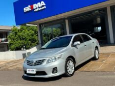 TOYOTA COROLLA ALTIS 2.0 2013/2014 SÉTIMA VEÍCULOS GUAPORÉ / Carros no Vale