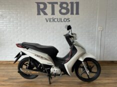 HONDA MOTOS BIZ 125 /2016 RT 811 VEÍCULOS ARROIO DO MEIO / Carros no Vale