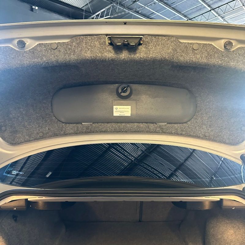 Bmw 330 Ev51 2003/2004 DL MOTORS LAJEADO / Carros no Vale