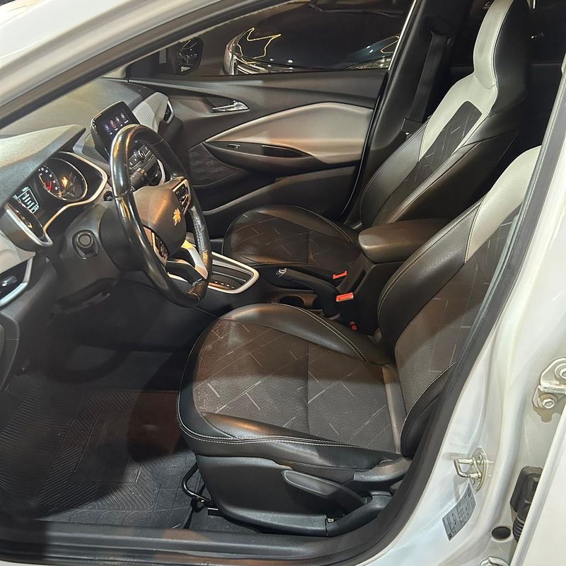 Chevrolet Onix 10tat Pr2 2019/2020 DL MOTORS LAJEADO / Carros no Vale