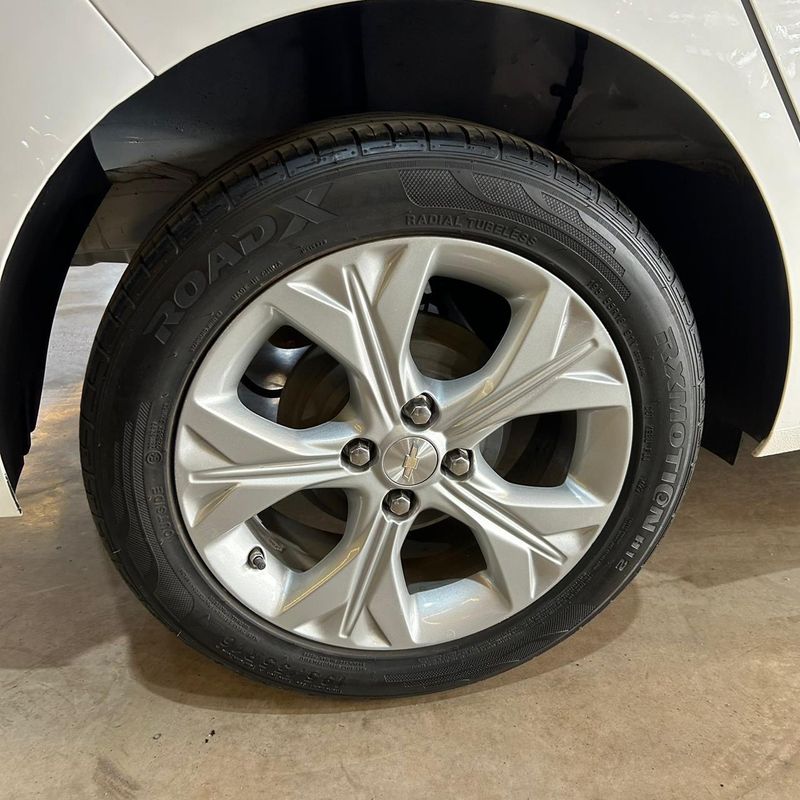 Chevrolet Onix 10tat Pr2 2019/2020 DL MOTORS LAJEADO / Carros no Vale