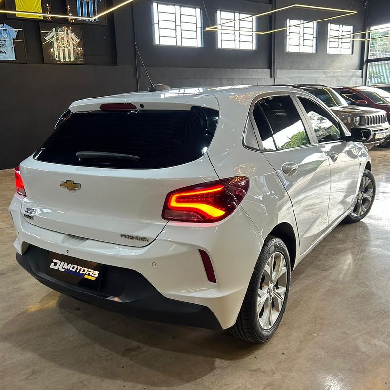 Chevrolet Onix 10tat Pr2 2019/2020 DL MOTORS LAJEADO / Carros no Vale
