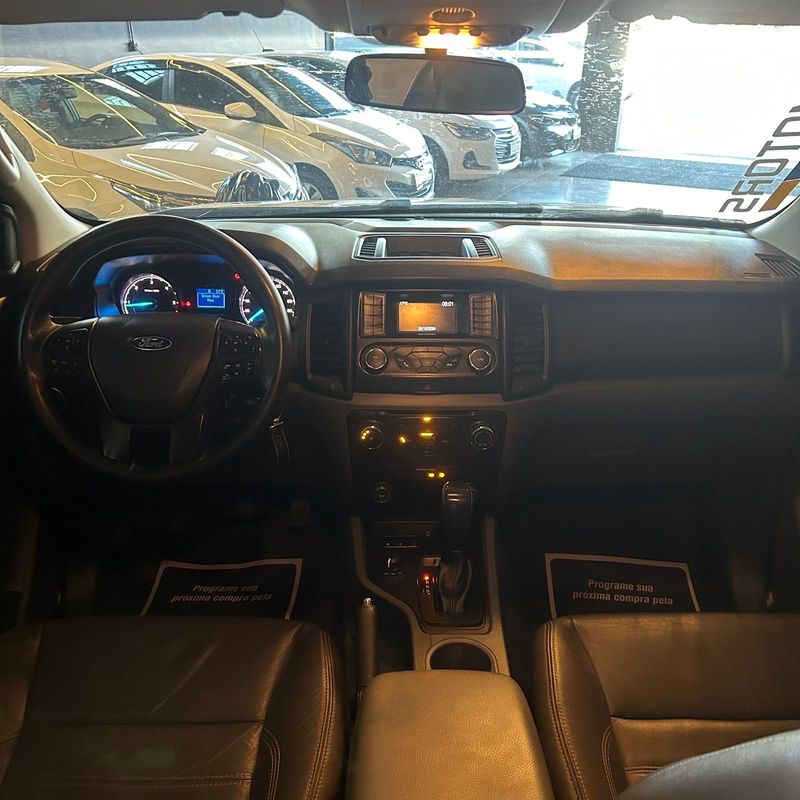 Ford Ranger Xl Cs4 22c 2018/2019 DL MOTORS LAJEADO / Carros no Vale