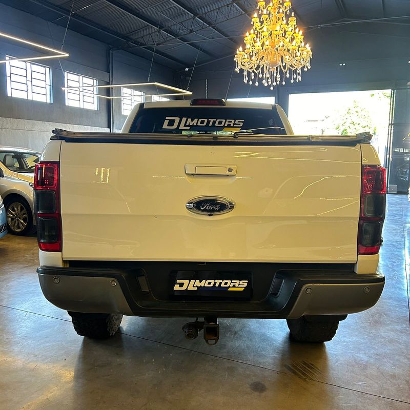 Ford Ranger Xl Cs4 22c 2018/2019 DL MOTORS LAJEADO / Carros no Vale