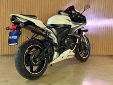 Honda Motos Cbr 600rr 2007/2007 DL MOTORS LAJEADO / Carros no Vale