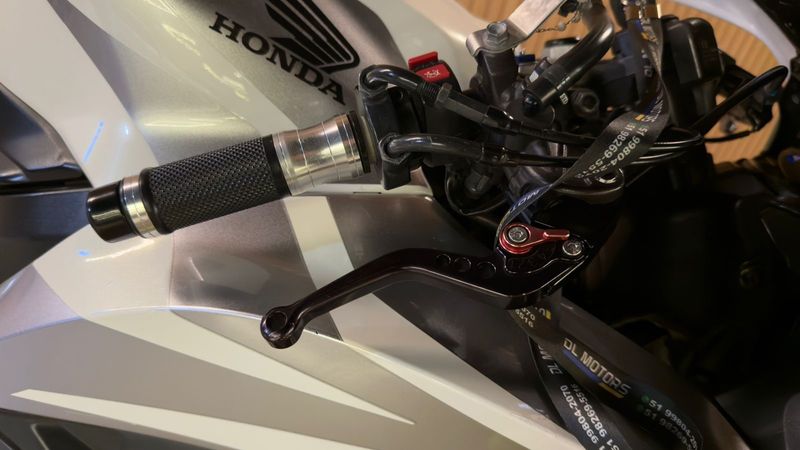 Honda Motos Cbr 600rr 2007/2007 DL MOTORS LAJEADO / Carros no Vale