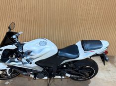 Honda Motos Cbr 600rr 2007/2007 DL MOTORS LAJEADO / Carros no Vale