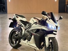 Honda Motos Cbr 600rr 2007/2007 DL MOTORS LAJEADO / Carros no Vale