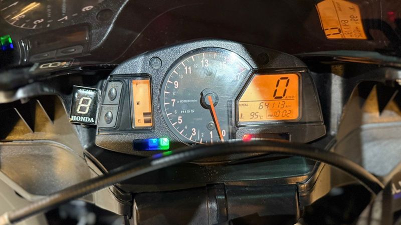 Honda Motos Cbr 600rr 2007/2007 DL MOTORS LAJEADO / Carros no Vale