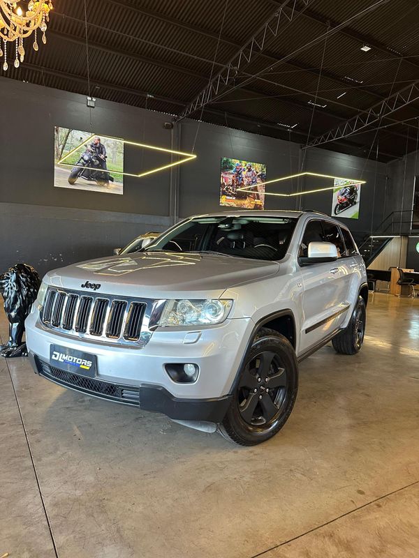 Jeep Gcherokee Ltd3.6l 2012/2012 DL MOTORS LAJEADO / Carros no Vale