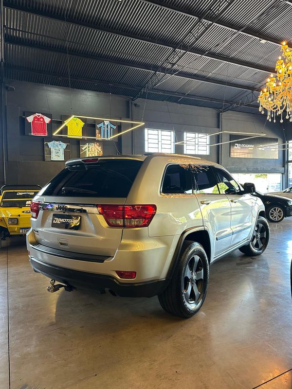 Jeep Gcherokee Ltd3.6l 2012/2012 DL MOTORS LAJEADO / Carros no Vale