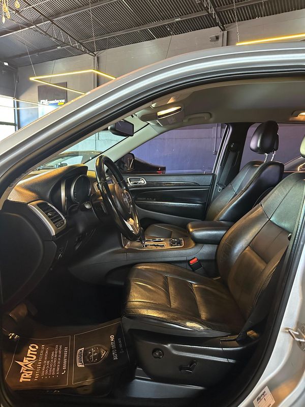 Jeep Gcherokee Ltd3.6l 2012/2012 DL MOTORS LAJEADO / Carros no Vale