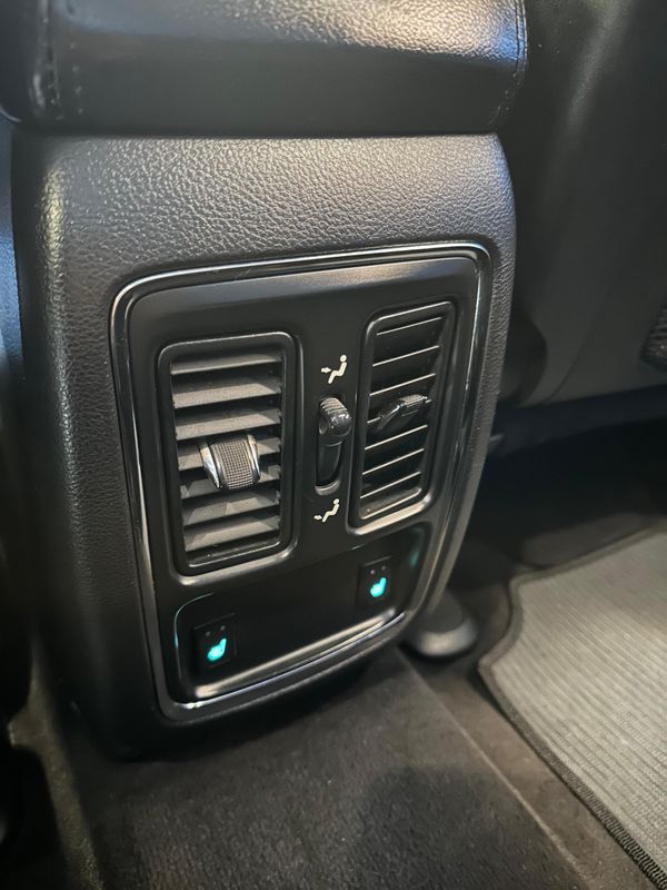 Jeep Gcherokee Ltd3.6l 2012/2012 DL MOTORS LAJEADO / Carros no Vale