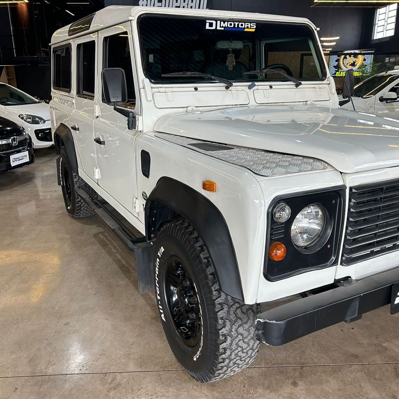 Land Rover Defender110 Hcpu 2004/2004 DL MOTORS LAJEADO / Carros no Vale
