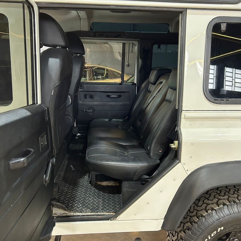 Land Rover Defender110 Hcpu 2004/2004 DL MOTORS LAJEADO / Carros no Vale