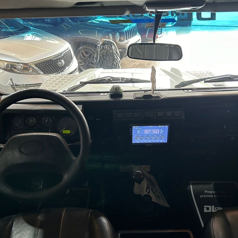 Land Rover Defender110 Hcpu 2004/2004 DL MOTORS LAJEADO / Carros no Vale