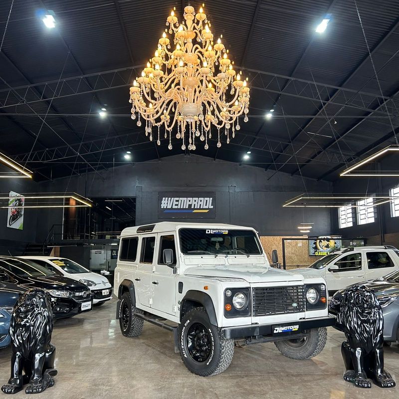 Land Rover Defender110 Hcpu 2004/2004 DL MOTORS LAJEADO / Carros no Vale
