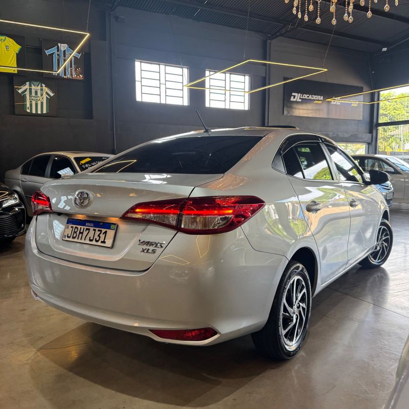 Toyota Yaris Xls 1.5 16v 2022/2023 DL MOTORS LAJEADO / Carros no Vale