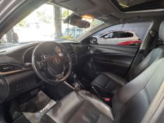 Toyota Yaris Xls 1.5 16v 2022/2023 DL MOTORS LAJEADO / Carros no Vale