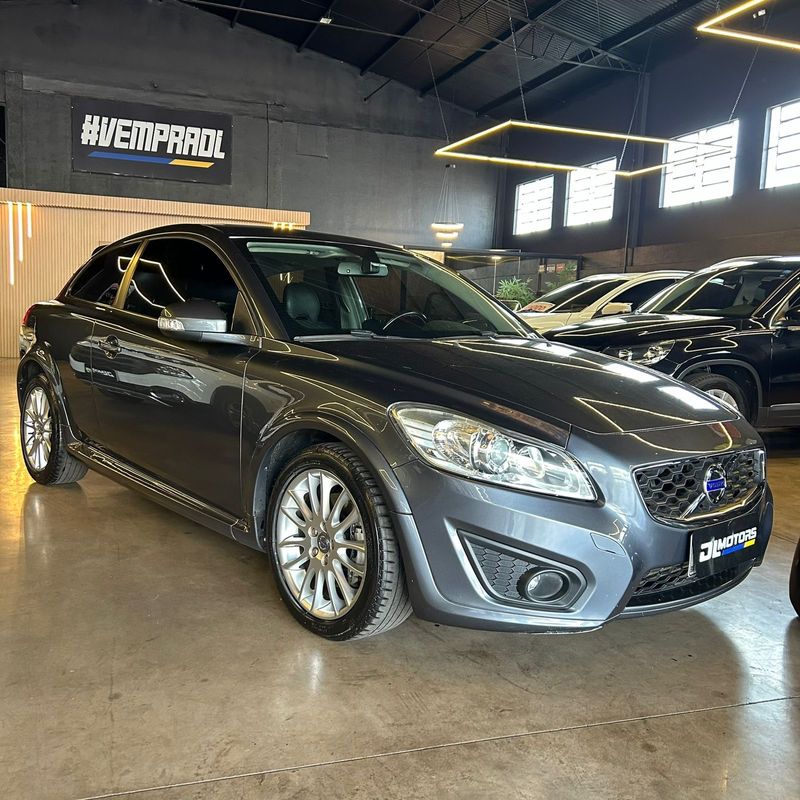 Volvo C30 T5 2010/2010 DL MOTORS LAJEADO / Carros no Vale