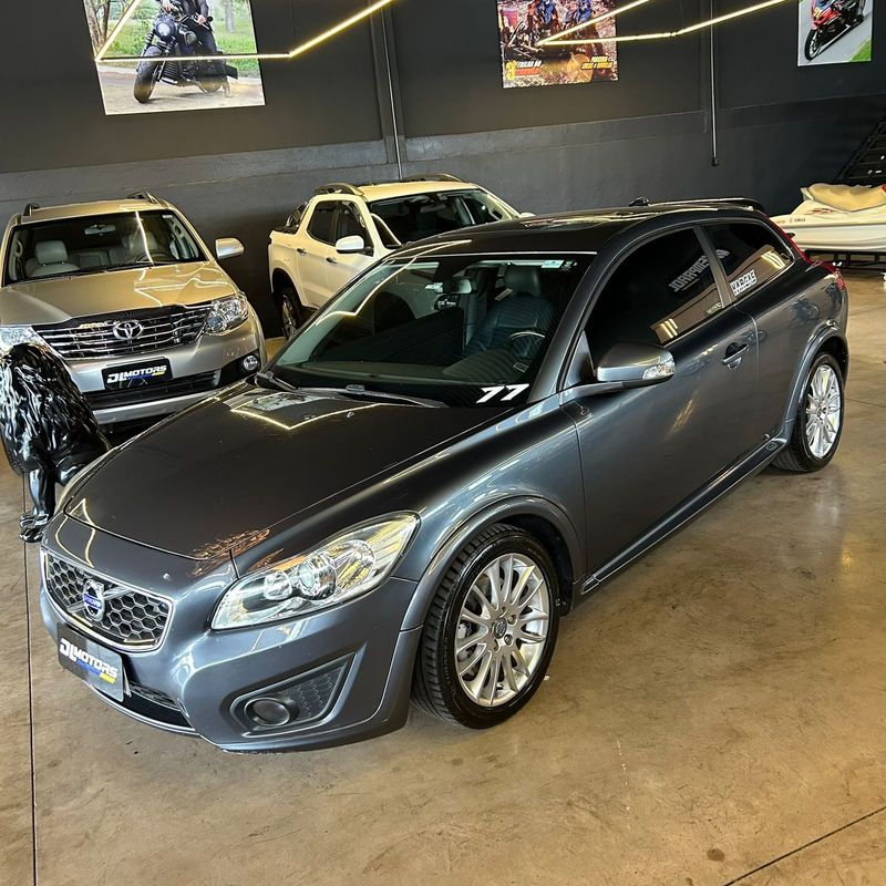 Volvo C30 T5 2010/2010 DL MOTORS LAJEADO / Carros no Vale