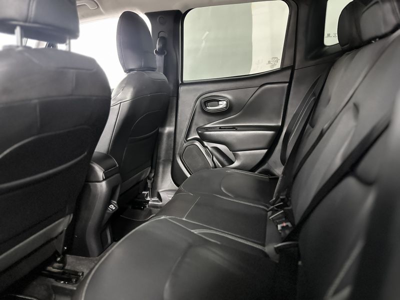 Jeep Renegade Long T270 1.3 TB 4×2 2022/2022 CIRNE AUTOMÓVEIS SANTA MARIA / Carros no Vale